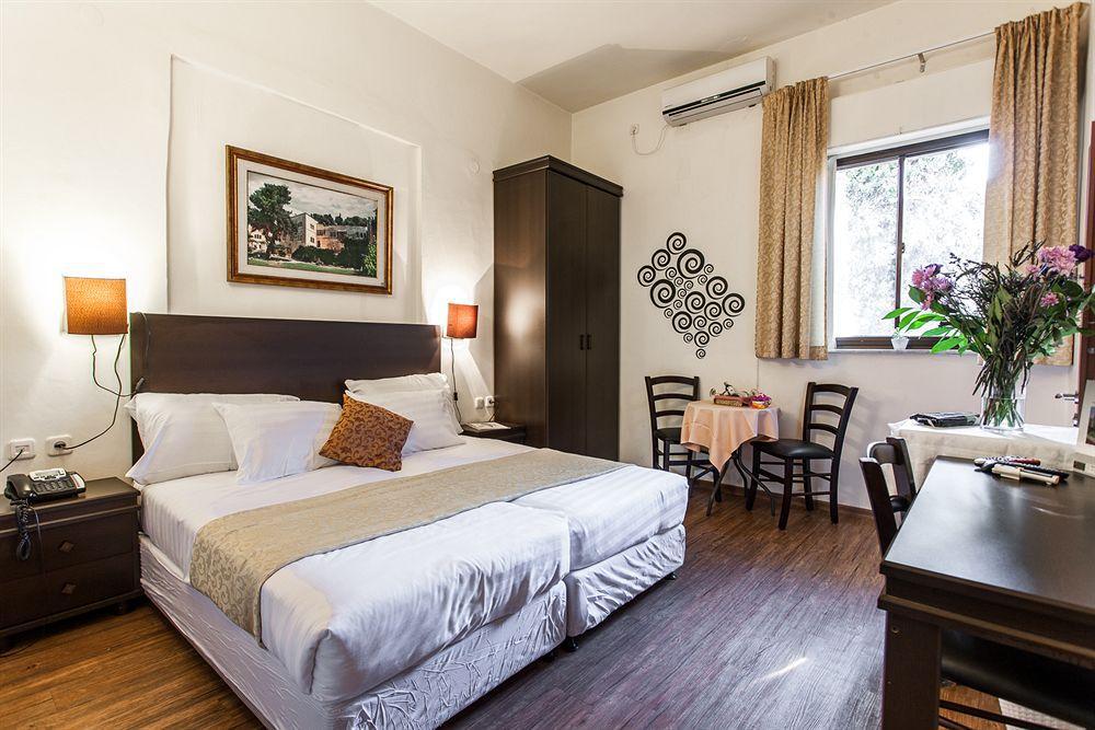 Hotel A Little House In Rechavia Gerusalemme Esterno foto
